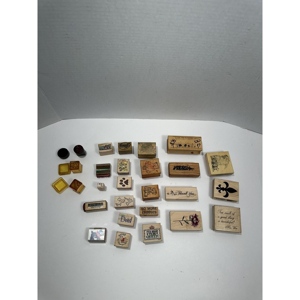 Lot of 26 Vintage Wooden Rubber Stamps Dogs, Words, Flower Mom Dad Queen Kitchen